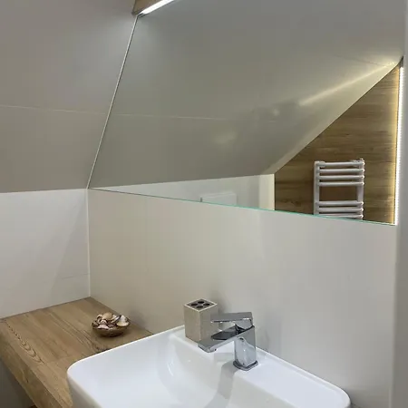 Bed & Breakfast Absynt 3*