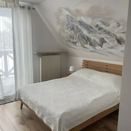 Absynt 3* Nowy Targ
