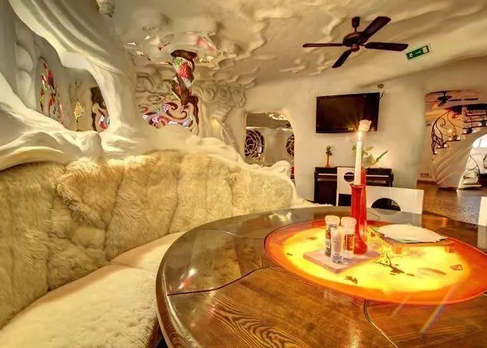 Absynt לינה וארוחת בוקר